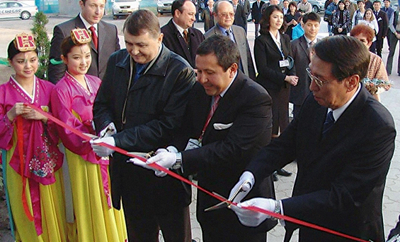 2004